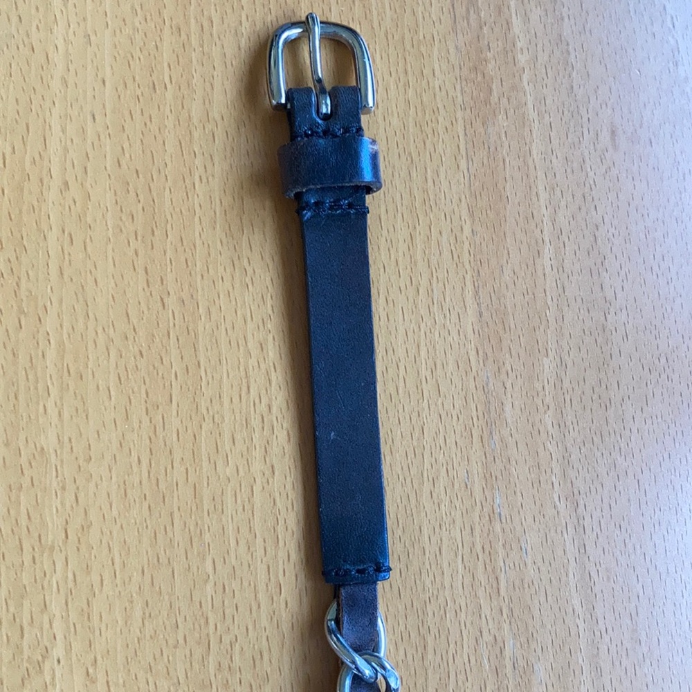 Leather belt with inter lacing chain